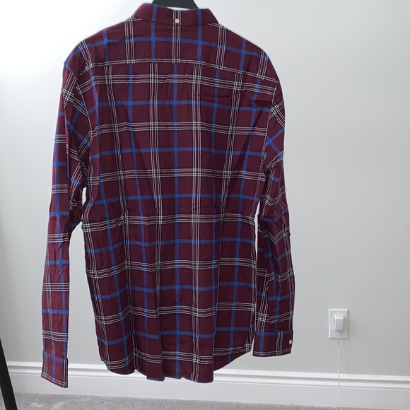 MEN (shirt) - Picture 2 of 4